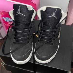 COPY - Gently used size 1 Jordan’s / Nike